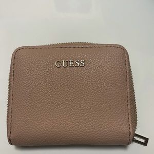 Guess Wallet